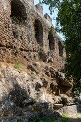 Fototapeta premium Monterano Antica - Palazzo e Fontana del Leone- Canale Monterano - Roma - Lazio -Italia