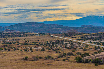 アメリカ　ユタ州キャニオランズ国立公園の朝焼け　グランドキャニオングランドサークル