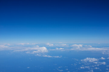 Cloud pattern between sea below and sky above