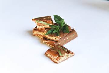 Broken Dubai chocolate with fresh mint