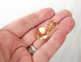 Vitamin E soft gels, dietary supplementation for a healthy lifestyle!