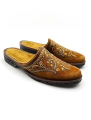 Handcrafted Embroidered Moccasins: Rustic Style Casual Footwear