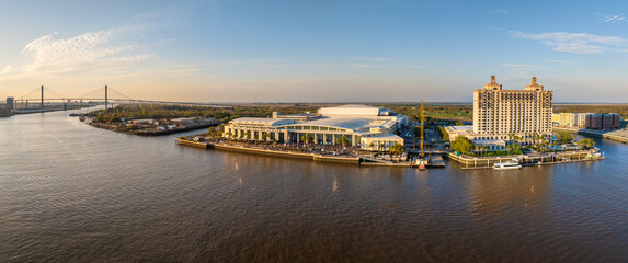 Fototapeta premium Savannah convention center in historical city Savannah in Georgia. Southern USA cityscape at sunset