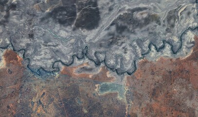 Rivers in the Australian Desert: High-Resolution Satellite View of Abstract Patterns
