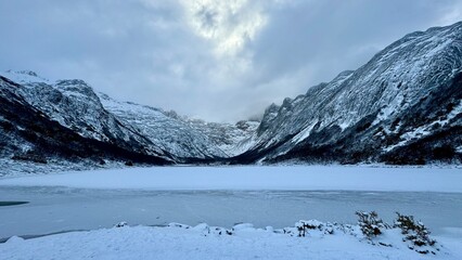 Scenic View of Laguna Esmeralda in Ushuaia © doveller