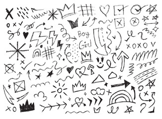 Obraz premium Hand-drawn doodle design elements, charcoal or pencil drawn arrows, circles, stars, hearts, sketch, highlighters, brushes, scribbles, chalk elements, isolated on a white background