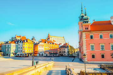 Naklejka premium Warsaw old city center near Vistula river in Poland. The Royal Castle in Warsaw