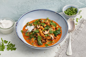 Chickpea stew with spinach
