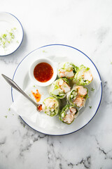 Fresh rolls with shrimps and chilli sauce