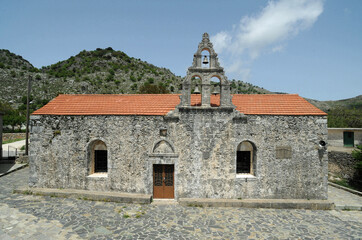 Fototapeta premium L'église Notre-Dame du village de Kallikratis près de Sfakia en Crète
