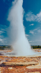 Großer Geysir in Island , Natur Schauspiel 