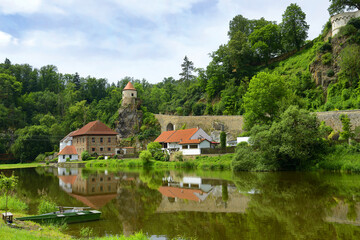 Obraz premium Bechyne - River Luznice in the South Bohemian, Czech republic