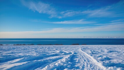 Obraz premium Large snow-covered landscape extending across the horizon