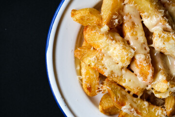 Chunky Chips With Melted Cheddar Cheese