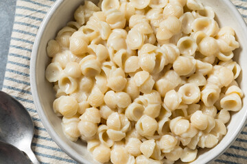 Homemade White Cheddar Macaroni and Cheese