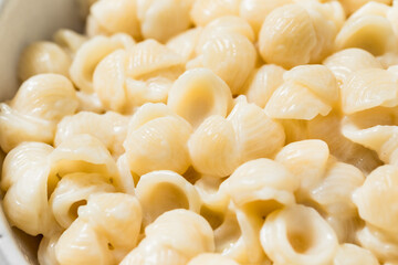 Homemade White Cheddar Macaroni and Cheese