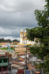 IGREJA DE BANANEIRA - PARAÍBA VISTA DE LONGE DO ALTO E CASAS AO REDOR 