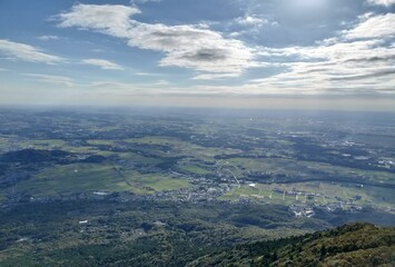 Naklejka premium Autumn Panoramic View from the Summit of Mt. Tsukuba_8 筑波山山頂から見下ろす秋の絶景パノラマ_8