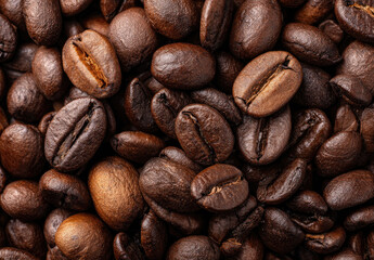 Obraz premium Close-up view of roasted coffee beans