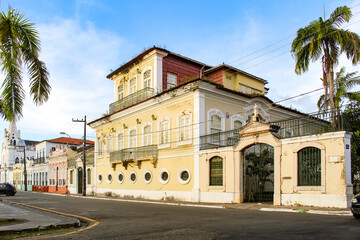 Naklejka premium Facade of the Cristo Rei Palace, a three-story building, in Gonçalves Dias square, in the city of São Luís, capital of the state of Maranhão, northeastern Brazil.