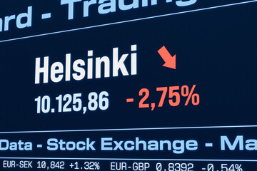 Obraz premium Helsinki stock index moving down. Falling Finnish share prices, bearmarket, reduction, investment, business, crash, loss, crisis, stock market data. 3D illustration