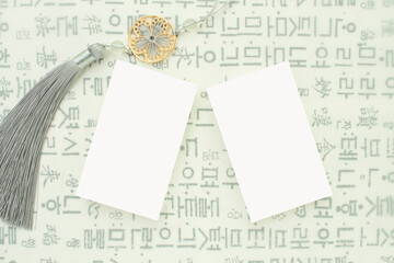 한국의 전통 한글 배경과 명함 목업