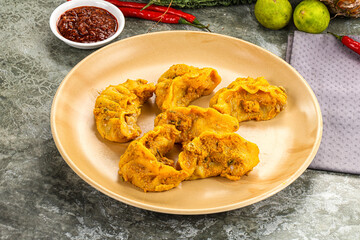 Tibetian Jal momo with sauce