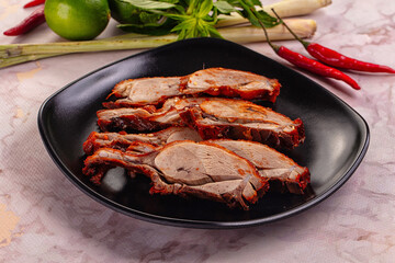 Roasted gourmet duck fillet slices