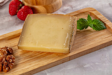 Gourmet hard aged yellow cheese