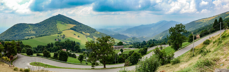 Panorami delle valli bergamasche, Lombardia