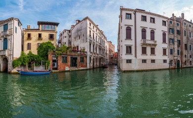 Naklejka premium Canal and Buildings in Venice