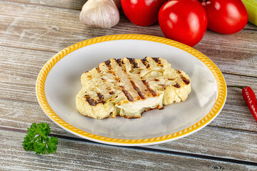 Vegan grilled cauliflower cabbage steak
