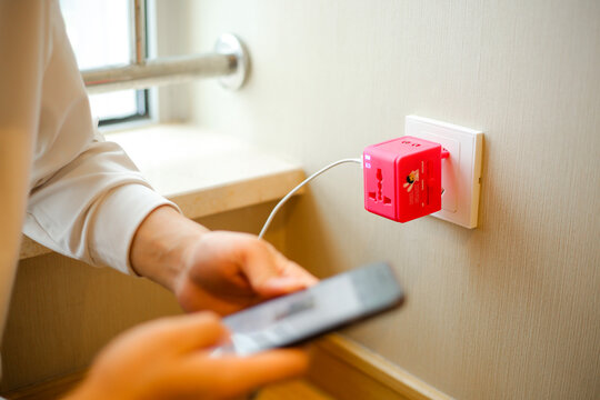 Charge using a global socket
