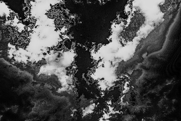 この先に、宇宙空間が、存在する © Mi