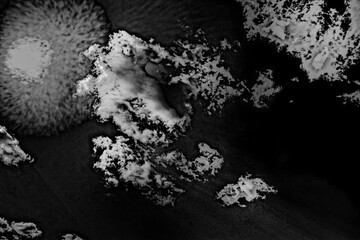 この先に、宇宙空間が、存在する © Mi