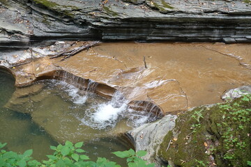 stream, water flow over bedrock