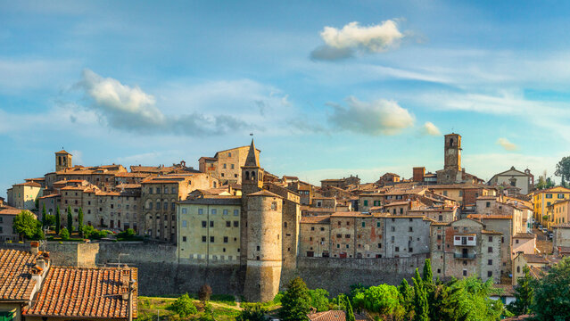 Anghiari medieval hilltop town Tuscany Italy view - Powered by Adobe