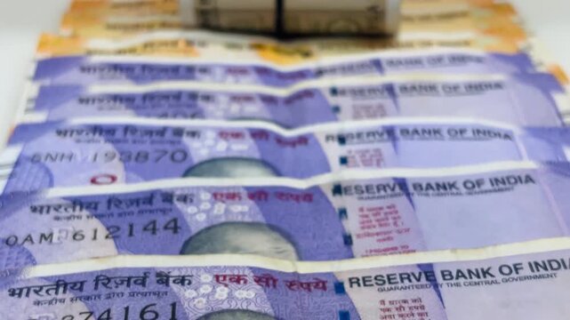Indian Rupees notes indian Currency in Grid Line 
