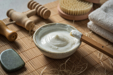 Beauty Facial Mask with Brush and Spa Tools