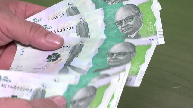 Dinero de Colombia