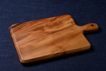 アカシア製のカッティングボード