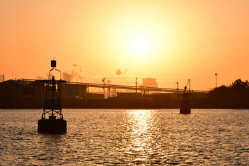 夕暮れの海