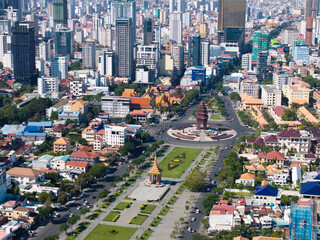 Phnom Penh Cityscape with Independence Monument