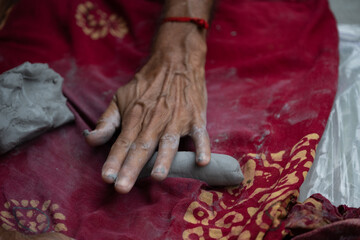  crafting an eco-friendly clay Ganesh idol for Ganesh Chaturthi 
