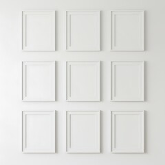 白壁に映える、純白フレームの静謐な空間