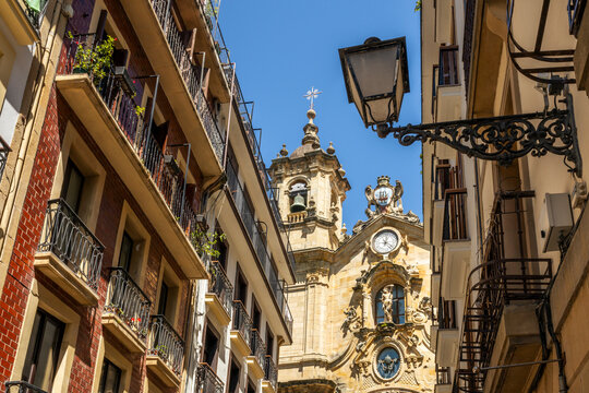 Basilica Santa Mar�a del Coro in old town San Sebastian outdoors