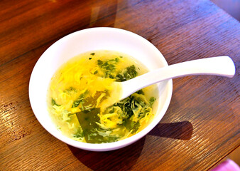 わかめと卵のスープ