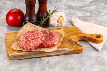 Raw round beef cutlet minced meat