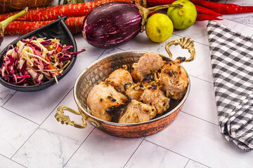 Afgani chicken kebab with white marinade