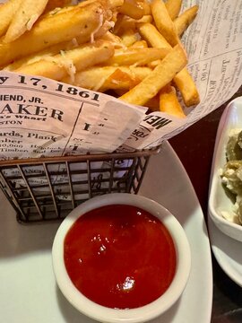 Restaurant Style Fries in Paper Liner with Sauce